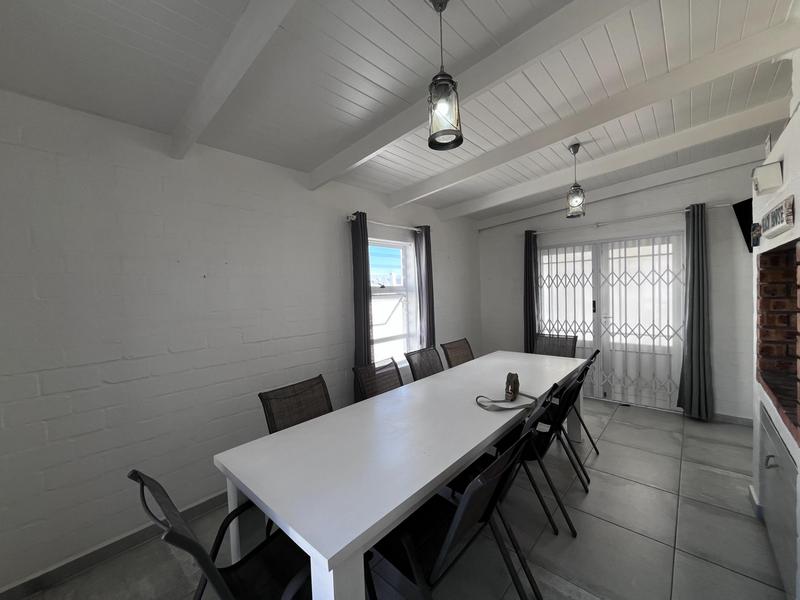 4 Bedroom Property for Sale in Dwarskersbos Western Cape